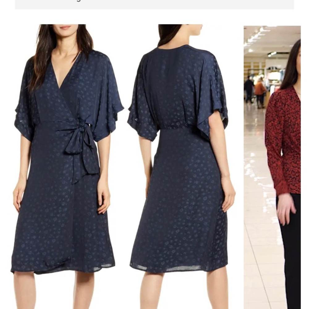 BNWT! Blue floral wrap dress size medium